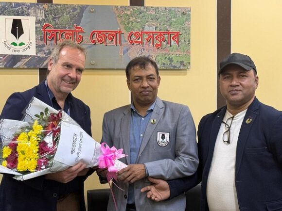 সিলেট জেলা প্রেসক্লাব নেতৃবৃন্দের সাথে ইইউ পর্যবেক্ষক দলের সাক্ষাৎ
